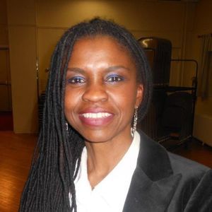 Meet your Posher, Esther